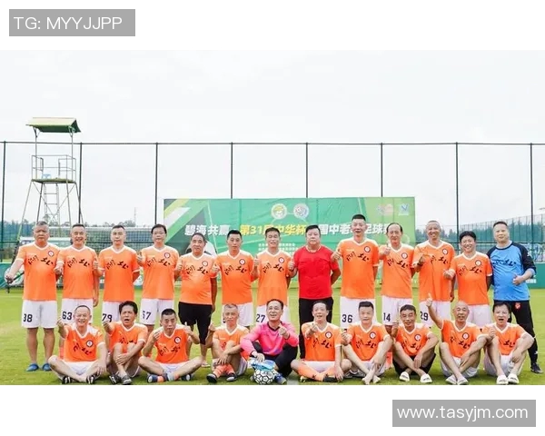 国际足球明星赛湖北盛况空前球迷齐聚共庆足球盛宴